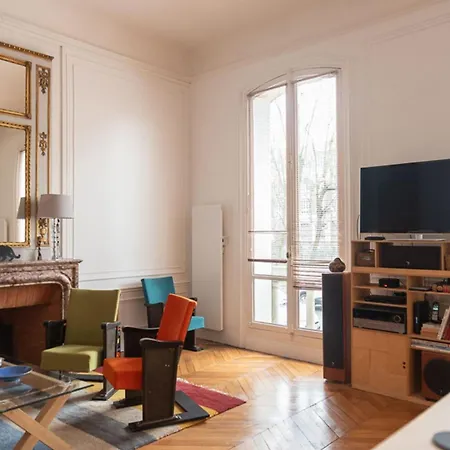 Spacious Nest With Terrace Near Batignolles Apartment